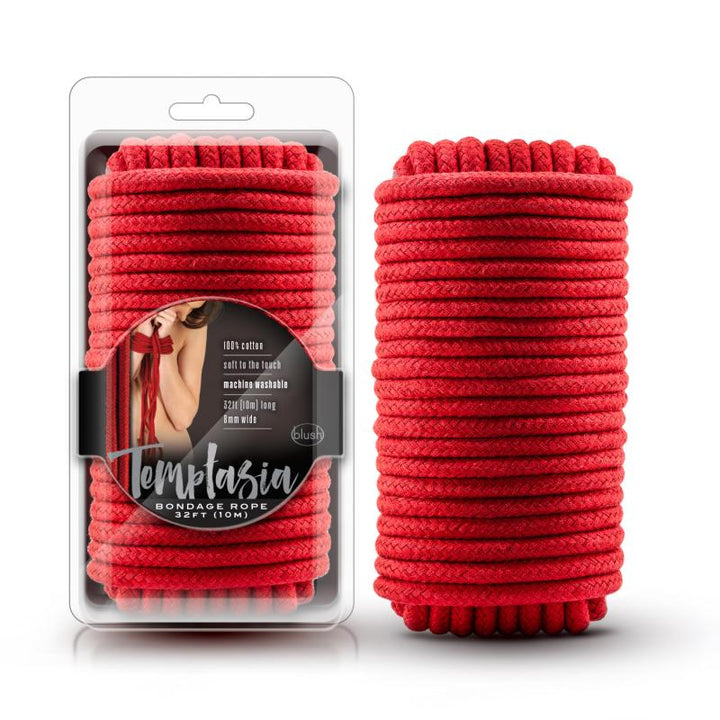 Rotes Bondage-Seil in Verpackung